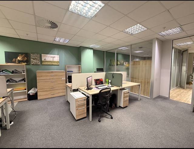 157M² OFFICE FOR SALE IN UMHLANGA RIDGE
